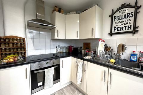 3 bedroom terraced house to rent, Howard Road, Banbury OX16