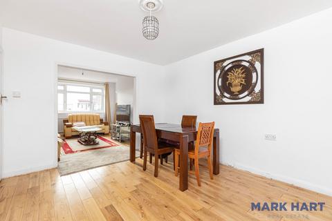 3 bedroom terraced house for sale, Chatsworth Avenue, Bromley BR1