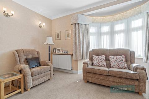 3 bedroom semi-detached house for sale, Chigwell Park Drive, Essex IG7