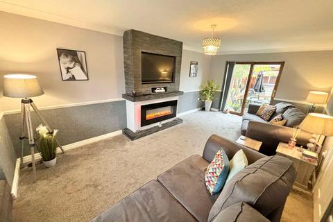 4 bedroom detached house for sale, Roxburgh Road, South Shore FY4