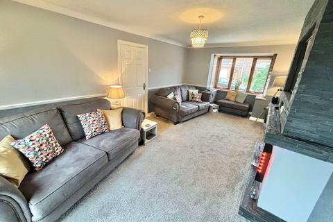 4 bedroom detached house for sale, Roxburgh Road, South Shore FY4