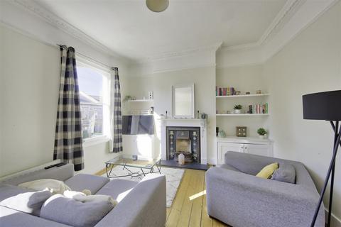 2 bedroom flat for sale, Dalberg Road, Brixton SW2