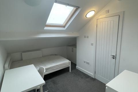 1 bedroom in a house share to rent, Charlotte Road, Sheffield S1