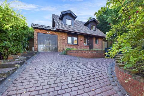 39 Beaumont Road, Purley, CR8 2EJ