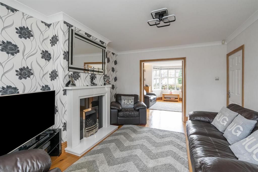 31 Reservoir Road, Solihull, B92 8 BA LO 21.jpg