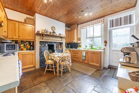 6 Burnland Terrace, Hexham, NE46 3JT