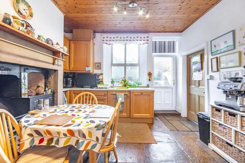 6 Burnland Terrace, Hexham, NE46 3JT