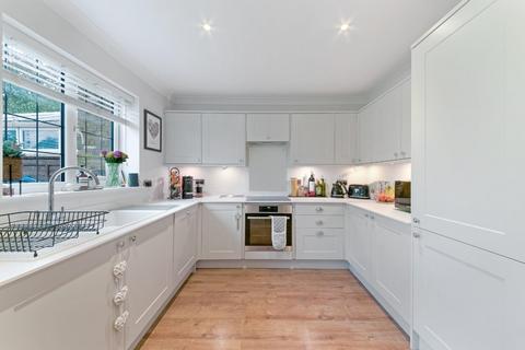 26 Rembrandt Court, Stoneleigh, Epsom, KT19 0SB