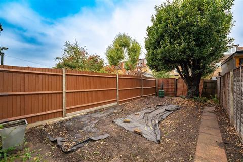 3 bedroom terraced house for sale, Belsize Avenue, Northfields