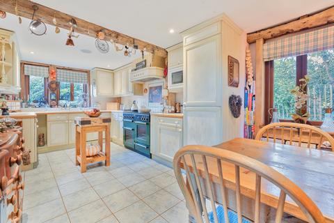 4 bedroom detached house for sale, Green Lane, Churt, Farnham, GU10