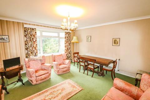 2 bedroom flat for sale, Avondale Road, St Leonards-on-Sea, TN38