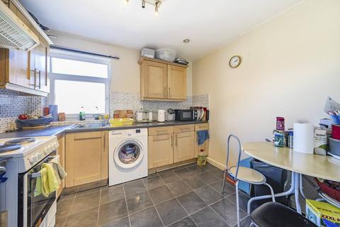 4 bedroom maisonette for sale, Western road, Mitcham, CR4