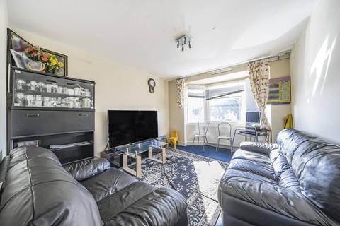 4 bedroom maisonette for sale, Western road, Mitcham, CR4