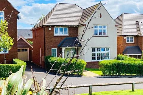 4 bedroom detached house for sale, Wintour Drive, Lydney