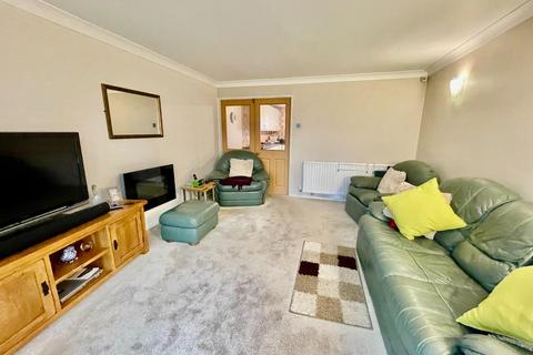 3 bedroom end of terrace house for sale, Mildmay Road, Stevenage