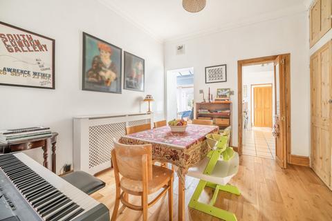 108b Ardgowan Road, London, SE6 1UU