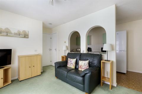 1 bedroom retirement property for sale, Prospect Place, Epsom