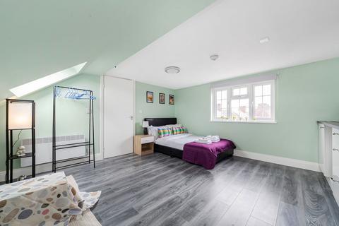 undefined, Beaconsfield Road, Mottingham, SE9