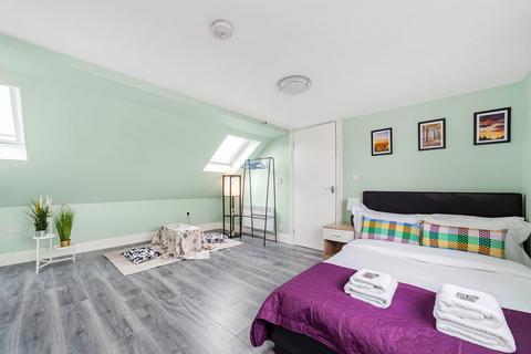 undefined, Beaconsfield Road, Mottingham, SE9