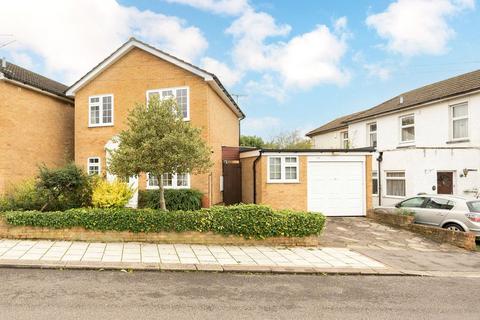 3 bedroom detached house for sale, Lower Paddock Road, Hertfordshire WD19