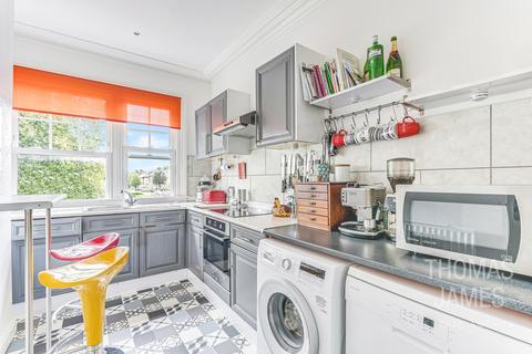 Flat 2, 2 Elm Park Road, London, N21 2HN