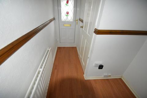 3 bedroom terraced house for sale, Wealdstone Drive, Dudley, DY3