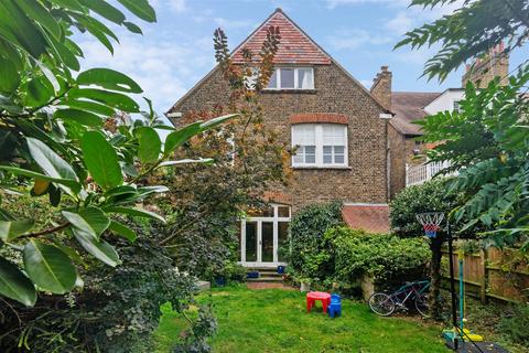 6 bedroom detached house for sale, The Avenue, London