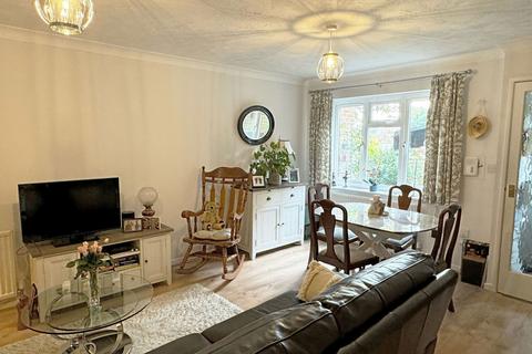 2 bedroom retirement property for sale, Felpham Road, Felpham, Bognor Regis