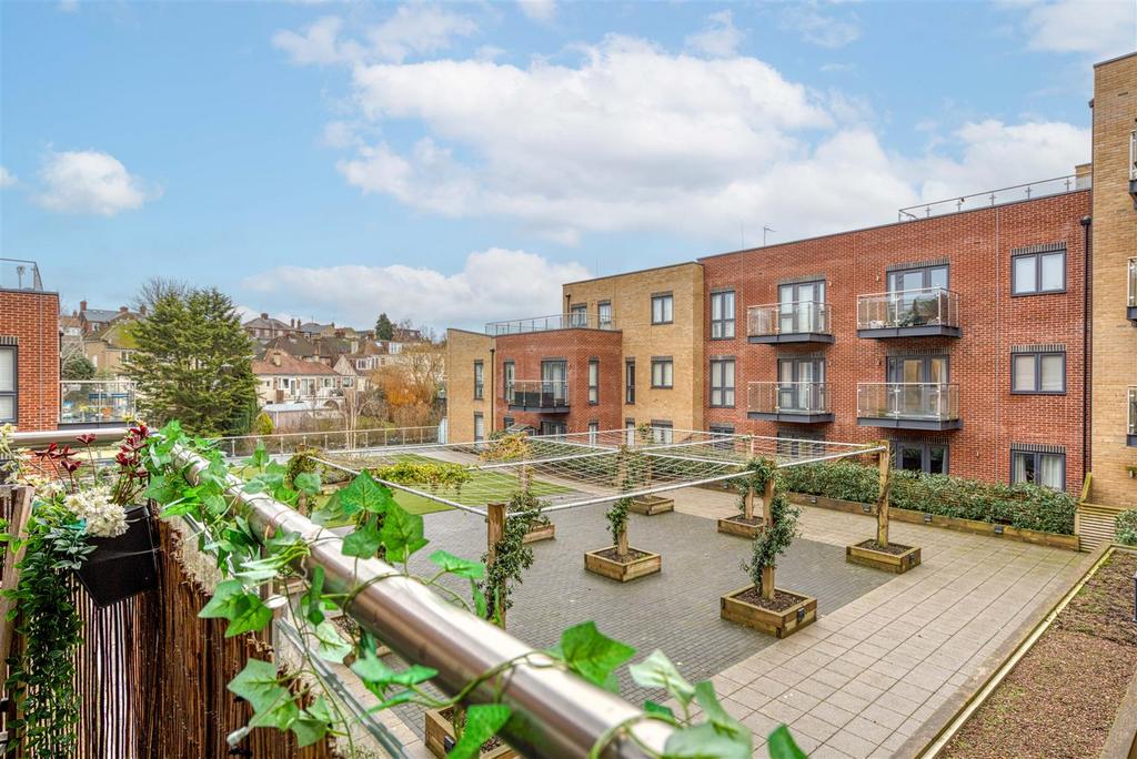 30 Regents House, Hemel Hempstead, HP3 9 GP-12.jpg