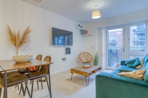 30, Regents House Frogmore Road, Hemel Hempstead, HP3 9GP