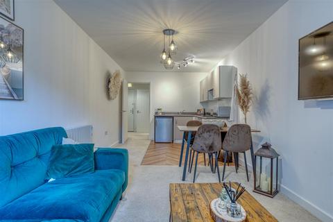 30, Regents House Frogmore Road, Hemel Hempstead, HP3 9GP