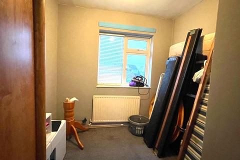46 Kidderminster Road, Slough, SL2 2AZ