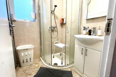 46 Kidderminster Road, Slough, SL2 2AZ