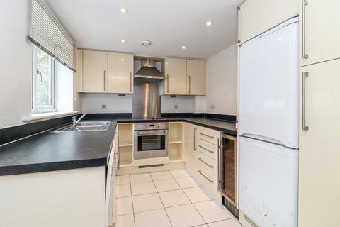 2 bedroom flat for sale, Wharf Way, Hunton Bridge, WD4