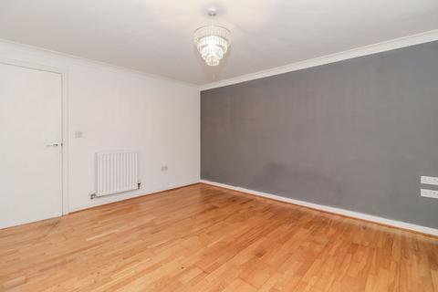 2 bedroom flat for sale, Wharf Way, Hunton Bridge, WD4