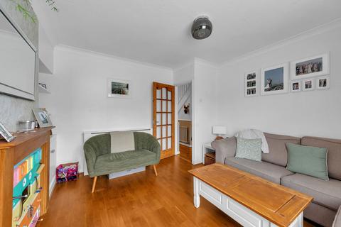 13 Widecombe Road, London, SE9 4HH