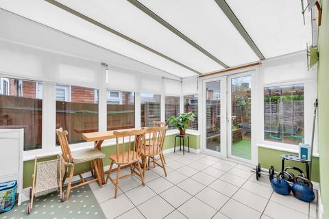13 Widecombe Road, London, SE9 4HH