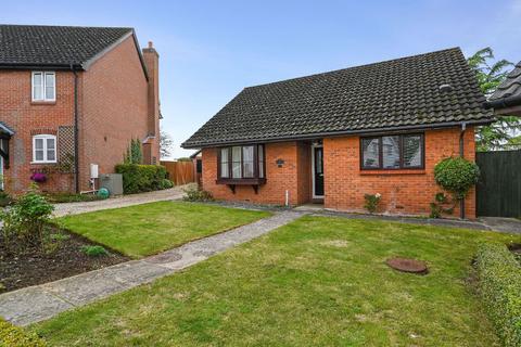 3 bedroom detached bungalow for sale, Deben Rise, Stowmarket