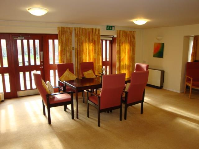 Catalina Court   Residents Lounge.JPG