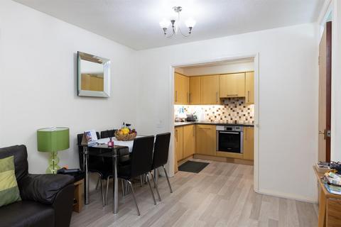 1 bedroom flat for sale, Sunny Bank, London