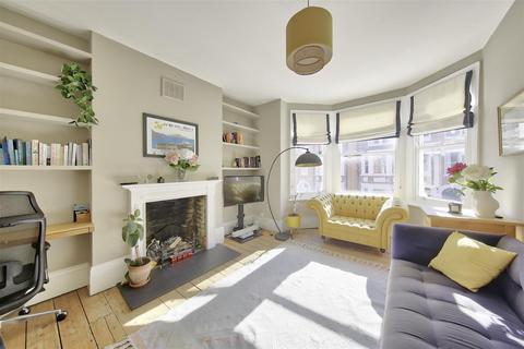 2 bedroom flat for sale, Sudbourne Road, Brixton SW2