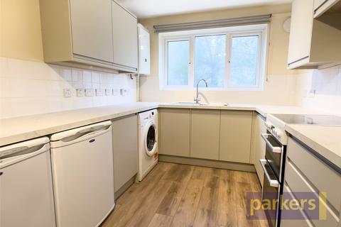 3 bedroom end of terrace house to rent, Fishers Close, Hailey, Witney, Oxfordshire, OX29