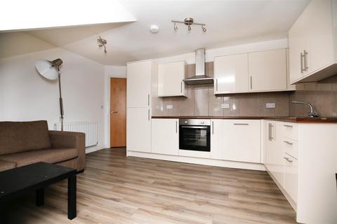 4 bedroom apartment to rent, Osborne Avenue, Newcastle Upon Tyne NE2