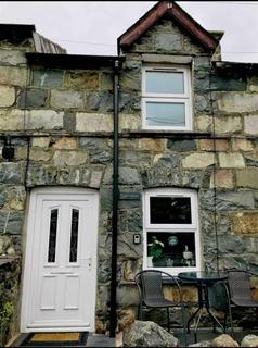 undefined, Tyn Y Pistyll, Trawsfynydd