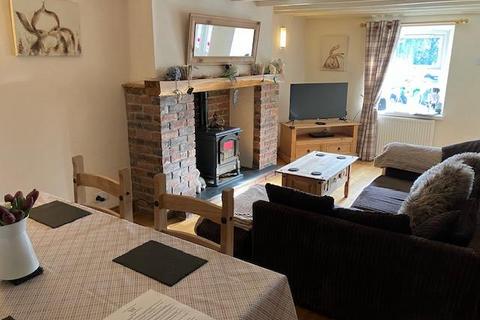 undefined, Tyn Y Pistyll, Trawsfynydd
