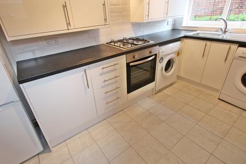 3 bedroom house to rent, Exbury Street, Manchester M14