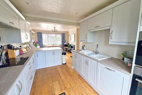 10 Methleigh Parc, Porthleven, Helston, TR13 9LJ