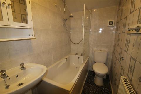 2 bedroom cottage for sale, Lee Lane, Horwich, Bolton