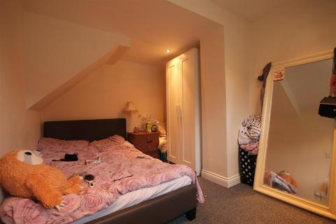 3 bedroom mews to rent, St Georges Mews, Jesmond