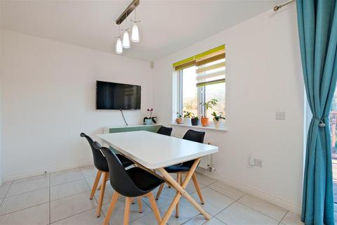 34 Ballantyne Drive, Hamilton, ML3 7ZJ
